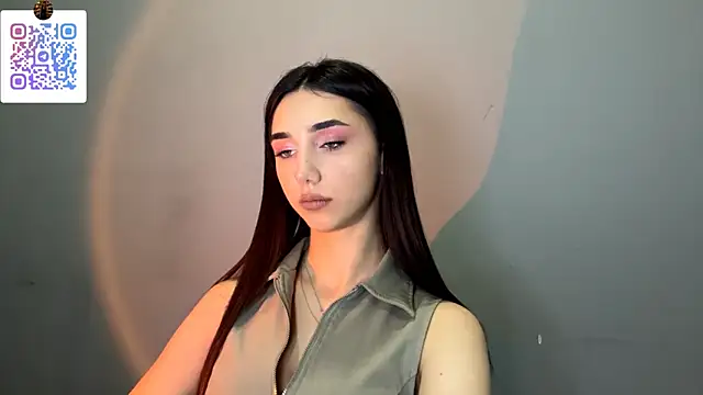 LinaMour online show from 14, 2, 2026