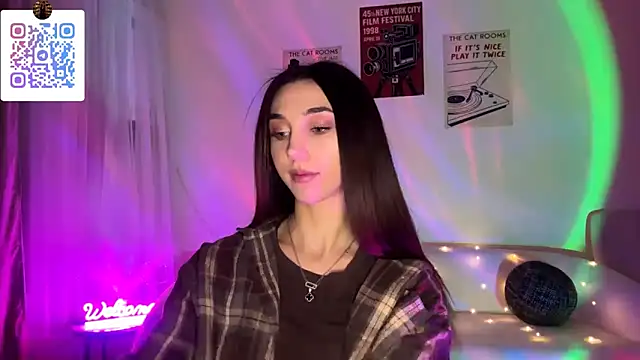 LinaMour online show from 12, 3, 2026