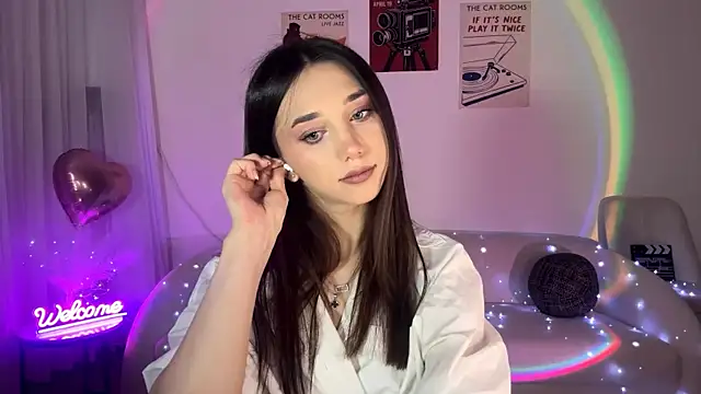 LinaMour online show from 22, 5, 2026