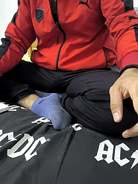 yazinyazin1 online show from 11, 11, 2025