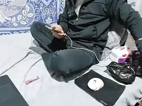 yazinyazin1 online show from 7, 2, 2026