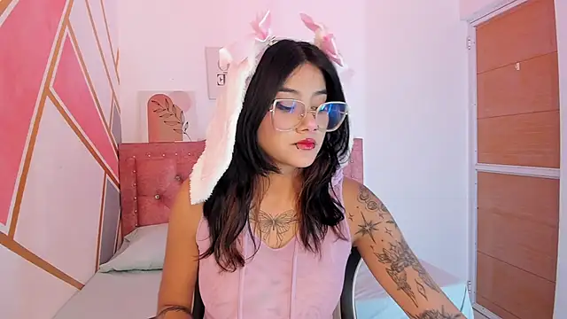 Lucy boobss online show from 20, 2, 2026