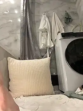 Kitty Kisss online show from 19, 10, 2025