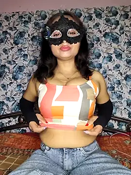 Snapshot of yours_sugar_babe chatting on 19, 2, 2026 yours sugar babe online show from 19, 2, 2026