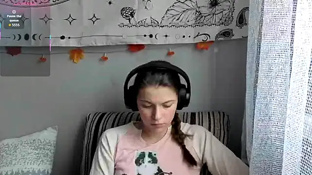 CutieAnny online show from 29, 11, 2025