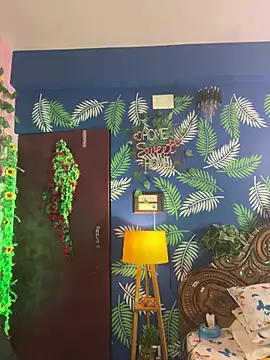 V-Hot-Sweti online show from 12, 1, 2026