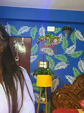 V-Hot-Sweti online show from 23, 3, 2026