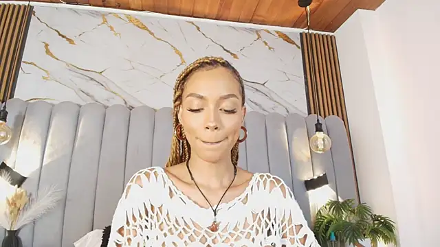 aylacallowey online show from 30, 6, 2026