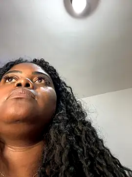 LunaSthena online show from 21, 11, 2025