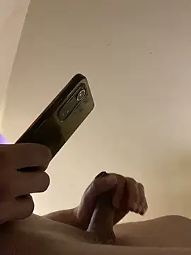 Snapshot of YHSexylove20 chatting on 5, 11, 2025 YHSexylove20 online show from 5, 11, 2025