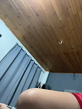 Snapshot of tony_and_katy chatting on 15, 4, 2026 tony and katy online show from 15, 4, 2026