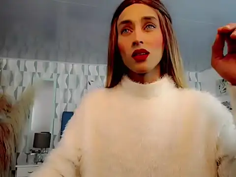 Snapshot of samantha_bliss chatting on 8, 10, 2025 samantha bliss online show from 8, 10, 2025