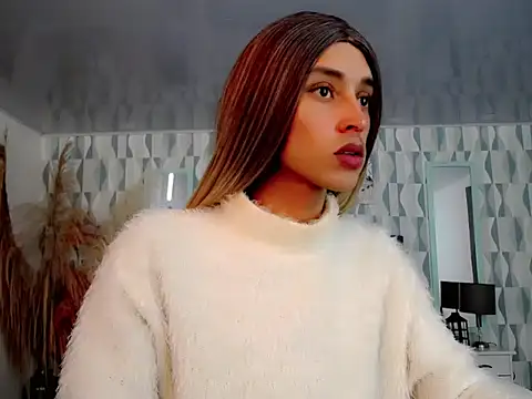 Snapshot of samantha_bliss chatting on 15, 10, 2025 samantha bliss online show from 15, 10, 2025