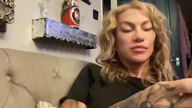 xl uk top trans online show from 18, 7, 2026