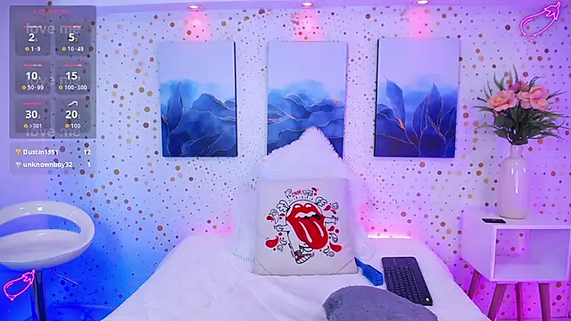 Emily Vaughan online show from 26, 9, 2025