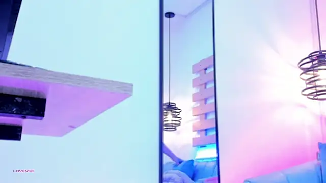 ArianaSantana online show from 23, 10, 2025