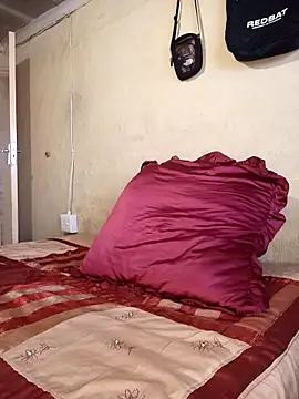 Hluga 25 online show from 5, 11, 2025