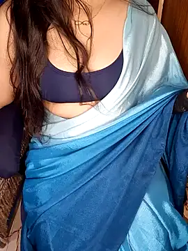 Sexy Anshika online show from 6, 8, 2026