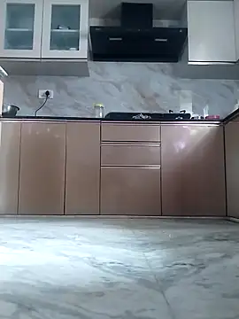 NehaQn online show from 18, 9, 2025