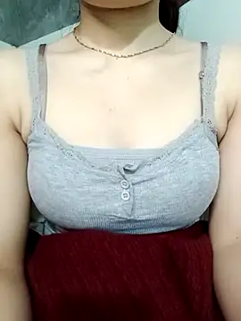 LucyyLy online show from 17, 11, 2025