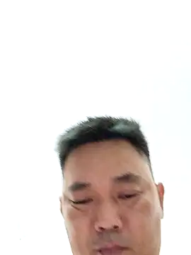 Snapshot of NguyenTrungHieu81 chatting on 17, 5, 2026 NguyenTrungHieu81 online show from 17, 5, 2026