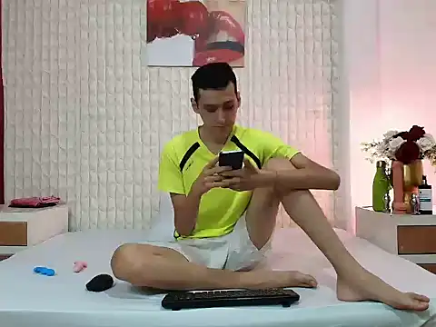 LuigiMarchetti online show from 12, 11, 2025