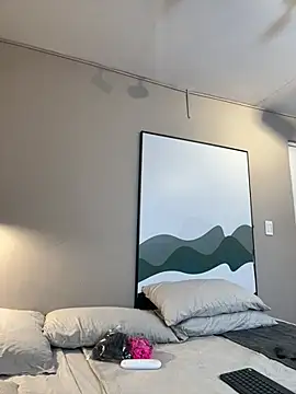 Tayler Kim online show from 18, 2, 2026