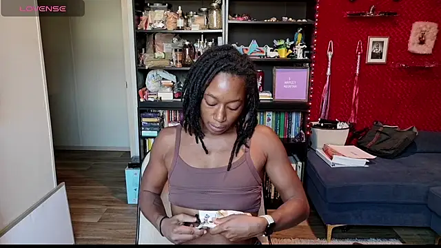 MarleyAquafina online show from 20, 11, 2025