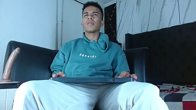 aston xvera online show from 6, 1, 2026