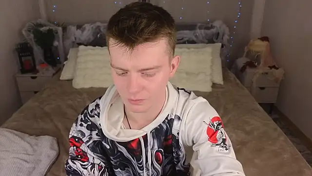 Snapshot of happy_de1mos chatting on 29, 10, 2025 happy de1mos online show from 29, 10, 2025