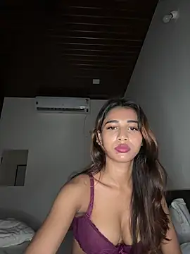 STRIP GLOW online show from 1, 8, 2026