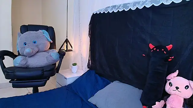 IvyBelle  online show from 24, 2, 2026