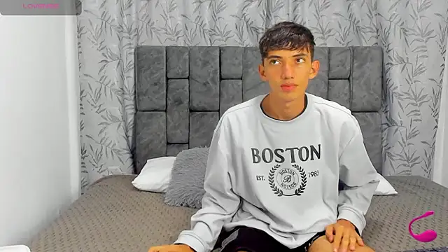 Maikol Ortiz online show from 21, 11, 2025