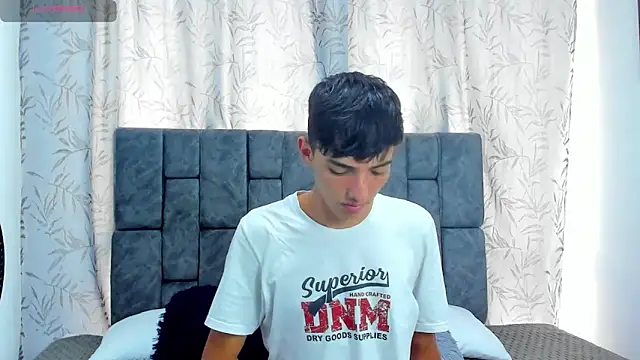 Maikol Ortiz online show from 26, 11, 2025