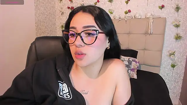 Scarlett Hot7 online show from 25, 9, 2025