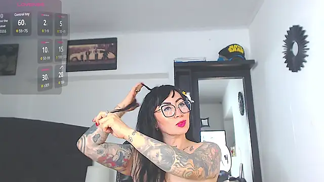 Vicky hotmilf online show from 15, 4, 2026