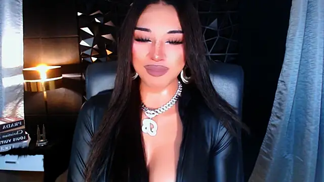 xUrGoddess Bellax online show from 1, 10, 2025