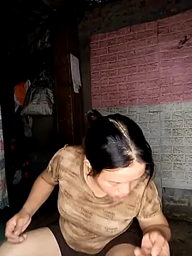 KumChyn online show from 26, 9, 2025