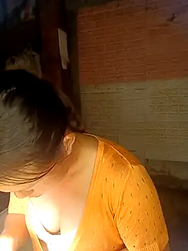 KumChyn online show from 7, 10, 2025