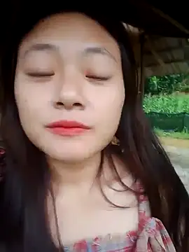 mai-xinh online show from 29, 9, 2025