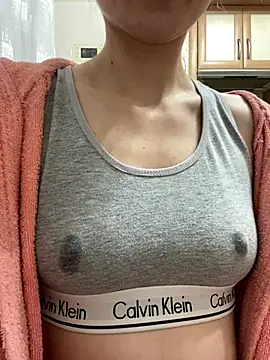 Snapshot of SophieDesire chatting on 26, 9, 2025 SophieDesire online show from 26, 9, 2025