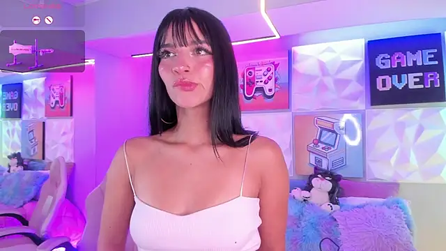 LindaWz  online show from 15, 11, 2025