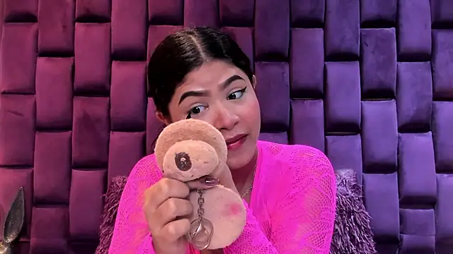 Snapshot of MilaRiva chatting on 7, 6, 2026 MilaRiva online show from 7, 6, 2026