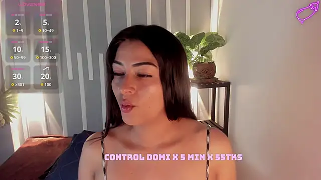 Zairaa Fox online show from 16, 9, 2025