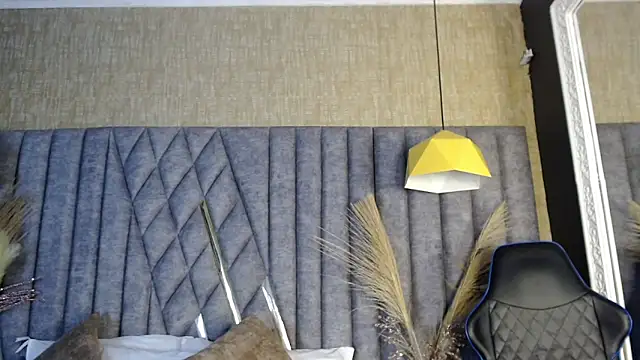 Boss Domiinator online show from 7, 10, 2025