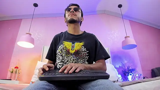 Boss Domiinator online show from 17, 2, 2026