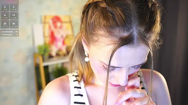 HollieCollelo online show from 25, 2, 2026