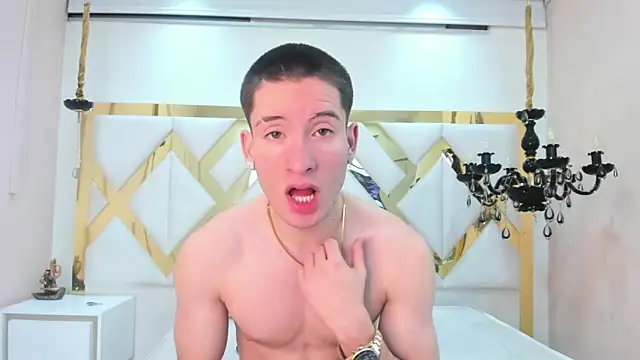 HunterHeat  online show from 3, 11, 2025