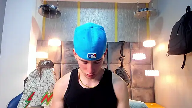 HunterHeat  online show from 16, 3, 2026