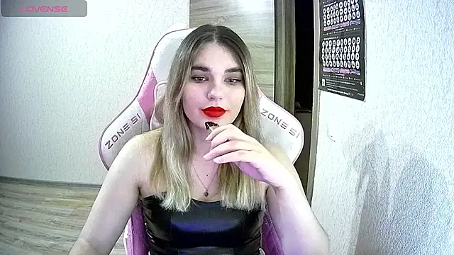 Kris Moss online show from 27, 10, 2025